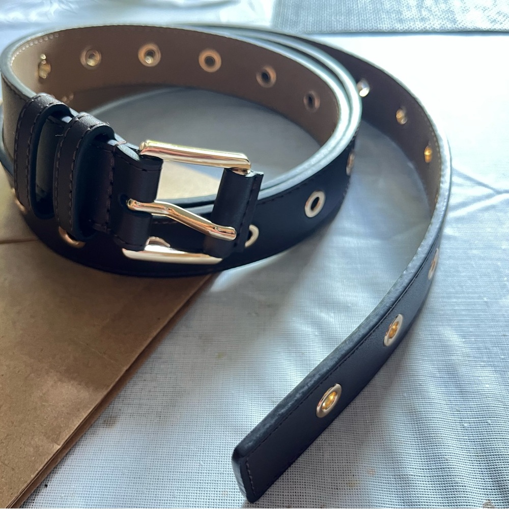 Brand new Michael Kors leather belt